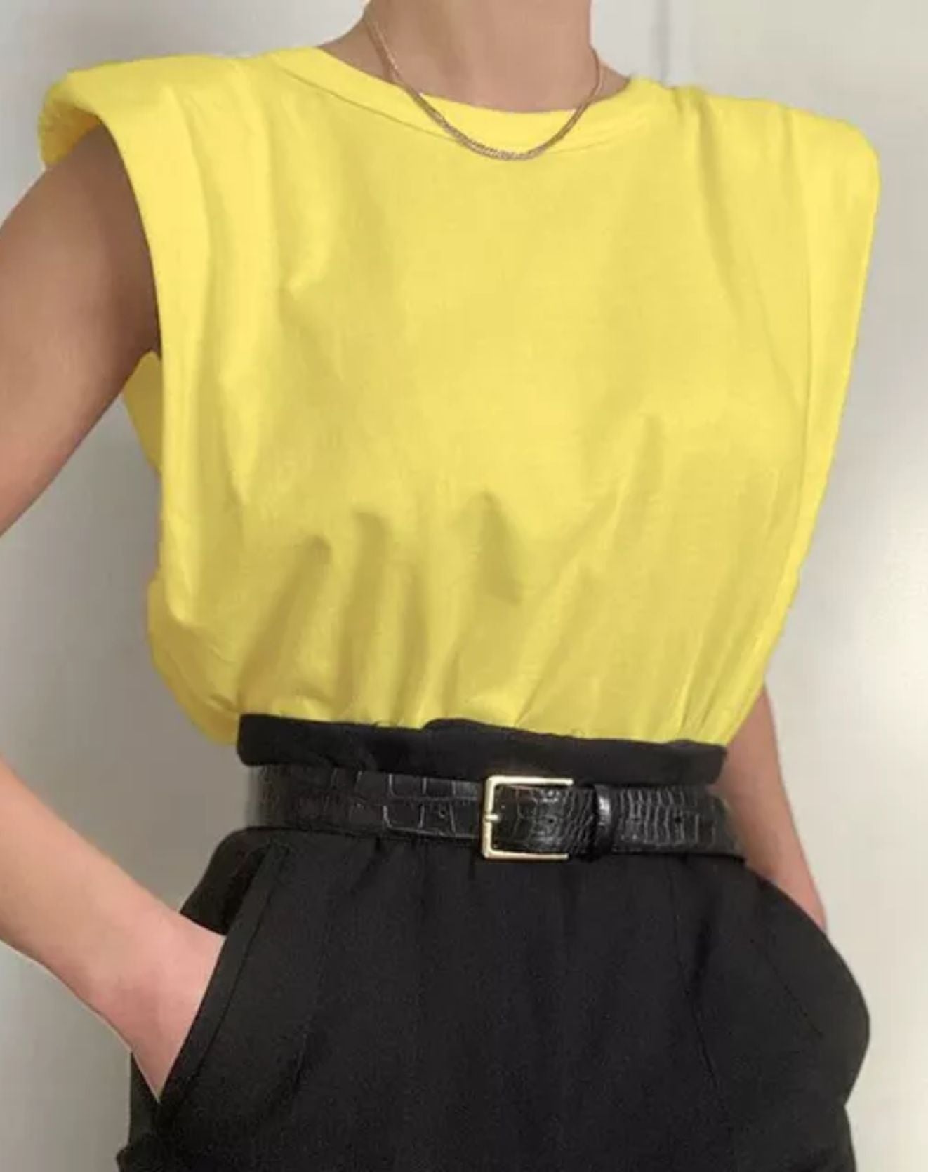 Blusa Mally com Ombreiras